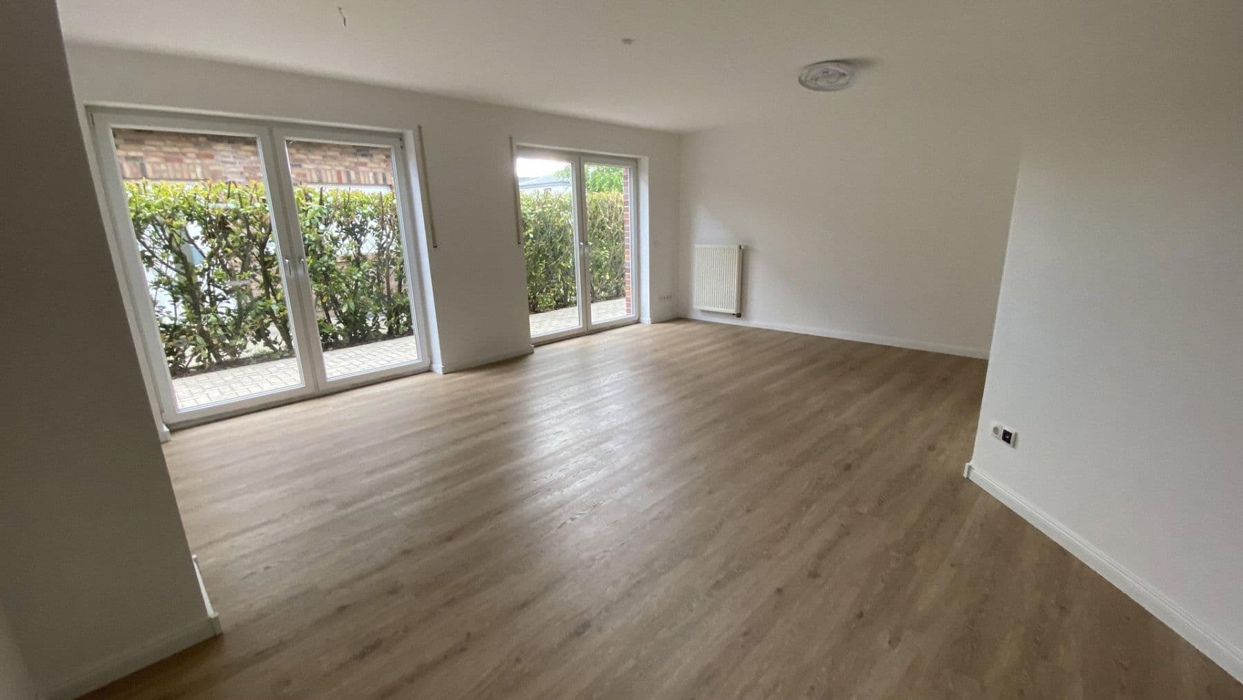 Prenájom domu 130 m², pozemek 300 m², Hamburg, Hamburg Prenájom domu 130 m², pozemek 300 m², Hamburg, Hamburg