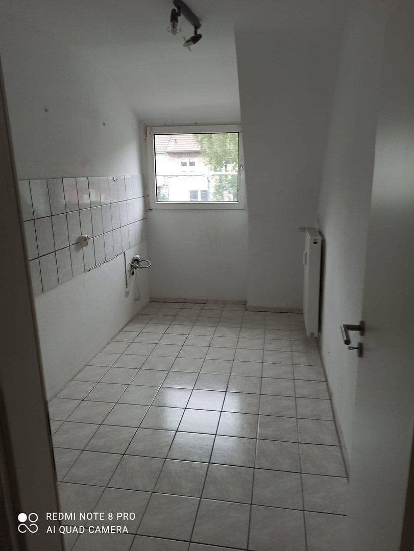 Prenájom bytu 2-izbový 52 m², Duisburg, Severné Porýnie - Westfálsko Prenájom bytu 2-izbový 52 m², Duisburg, Severné Porýnie - Westfálsko