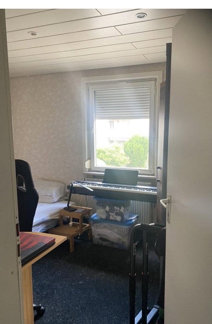 Predaj domu 159 m², pozemek 303 m², Ostfildern, Bádensko-Wurttembersko Predaj domu 159 m², pozemek 303 m², Ostfildern, Bádensko-Wurttembersko