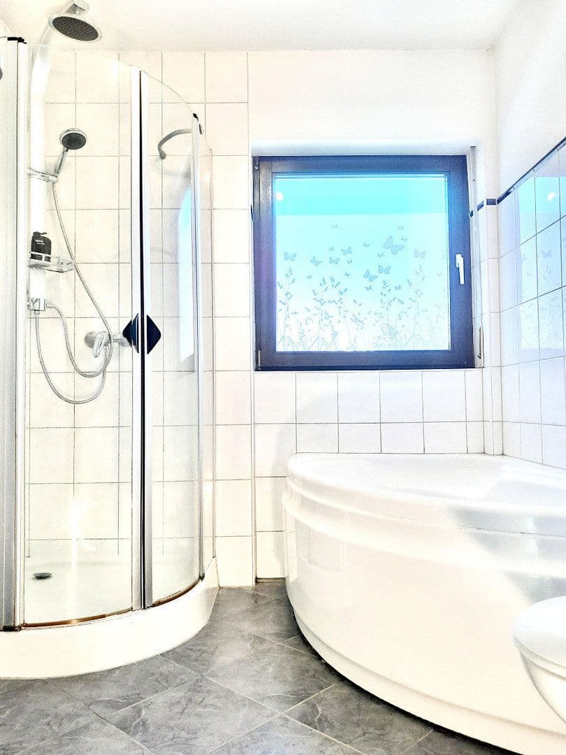 Prenájom bytu 2-izbový 48 m², Oberkirch, Bádensko-Wurttembersko Prenájom bytu 2-izbový 48 m², Oberkirch, Bádensko-Wurttembersko