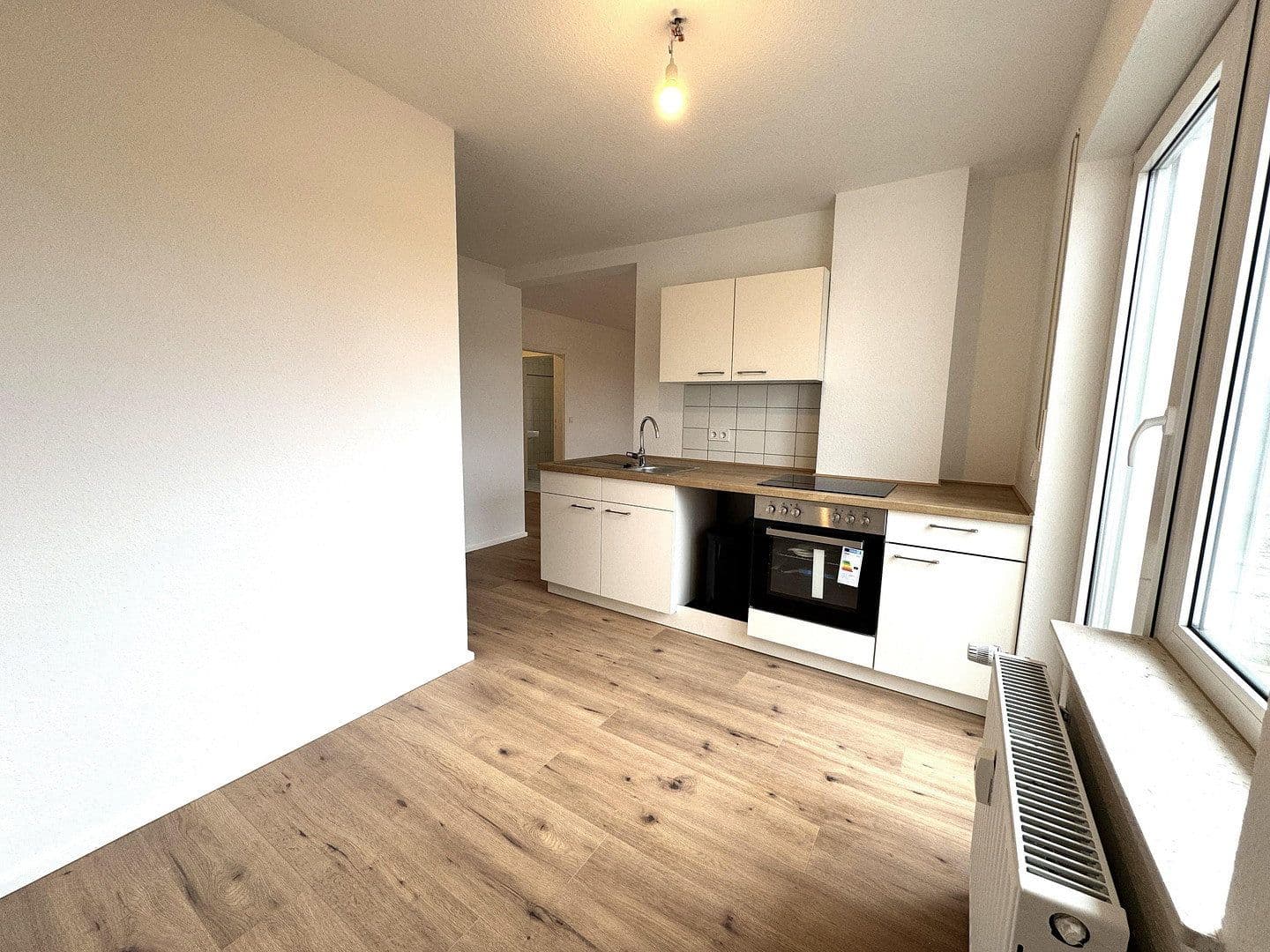 Prenájom bytu 1-izbový 45 m², Kassel, Hesensko Prenájom bytu 1-izbový 45 m², Kassel, Hesensko