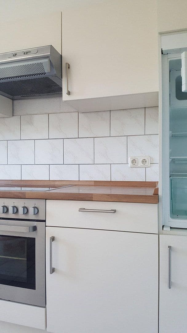 Prenájom bytu 4-izbový 95 m², Flensburg, Šlezvicko-Holštajnsko Prenájom bytu 4-izbový 95 m², Flensburg, Šlezvicko-Holštajnsko