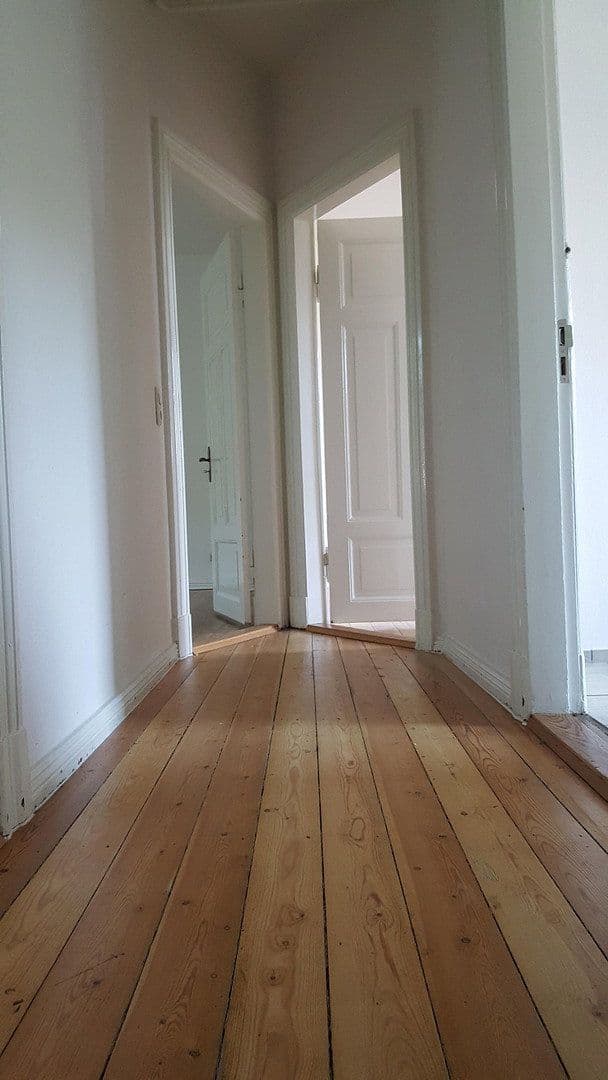 Prenájom bytu 4-izbový 95 m², Flensburg, Šlezvicko-Holštajnsko Prenájom bytu 4-izbový 95 m², Flensburg, Šlezvicko-Holštajnsko