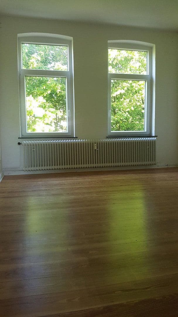 Prenájom bytu 4-izbový 95 m², Flensburg, Šlezvicko-Holštajnsko Prenájom bytu 4-izbový 95 m², Flensburg, Šlezvicko-Holštajnsko