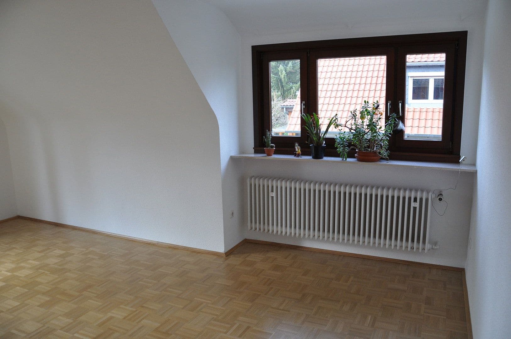 Prenájom bytu 4-izbový 82 m², Bad Vilbel, Hesensko Prenájom bytu 4-izbový 82 m², Bad Vilbel, Hesensko