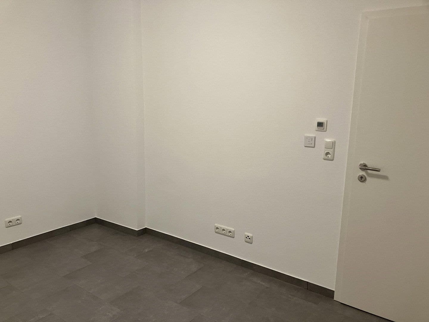 Prenájom bytu 3-izbový 90 m², Bahnhofstraße 47, Groß-Bieberau, Hesensko Prenájom bytu 3-izbový 90 m², Bahnhofstraße 47, Groß-Bieberau, Hesensko