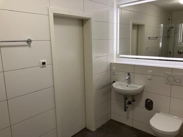 Prenájom bytu 3-izbový 90 m², Bahnhofstraße 47, Groß-Bieberau, Hesensko Prenájom bytu 3-izbový 90 m², Bahnhofstraße 47, Groß-Bieberau, Hesensko