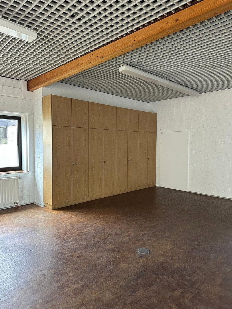 Prenájom kancelárie 330 m², Herten, Severné Porýnie - Westfálsko Prenájom kancelárie 330 m², Herten, Severné Porýnie - Westfálsko