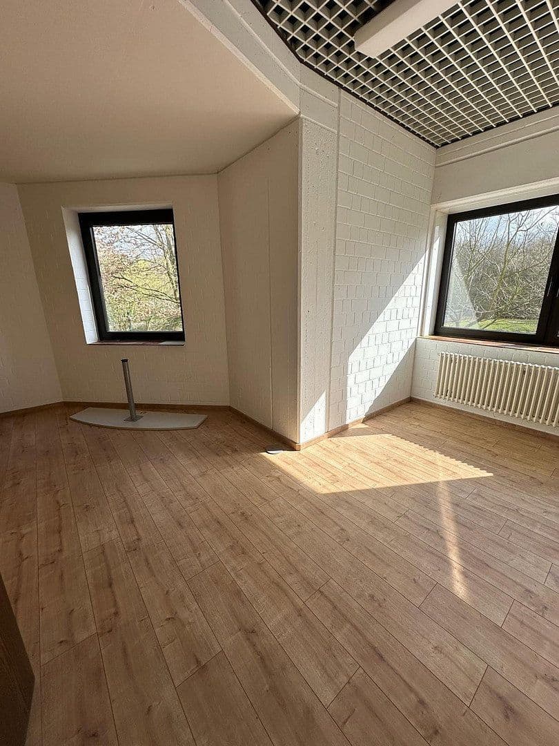 Prenájom kancelárie 330 m², Herten, Severné Porýnie - Westfálsko Prenájom kancelárie 330 m², Herten, Severné Porýnie - Westfálsko