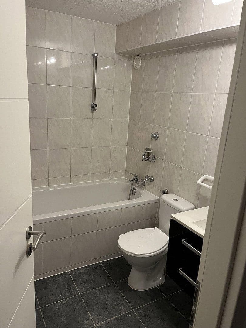Prenájom bytu 2-izbový 52 m², Georg-Ledebour, Nürnberg, Bavorsko Prenájom bytu 2-izbový 52 m², Georg-Ledebour, Nürnberg, Bavorsko