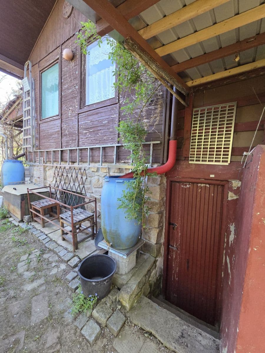 Predaj rekreačného objektu 16 m², pozemek 360 m², U Martínka, Písek, Jihočeský kraj Predaj rekreačného objektu 16 m², pozemek 360 m², U Martínka, Písek, Jihočeský kraj