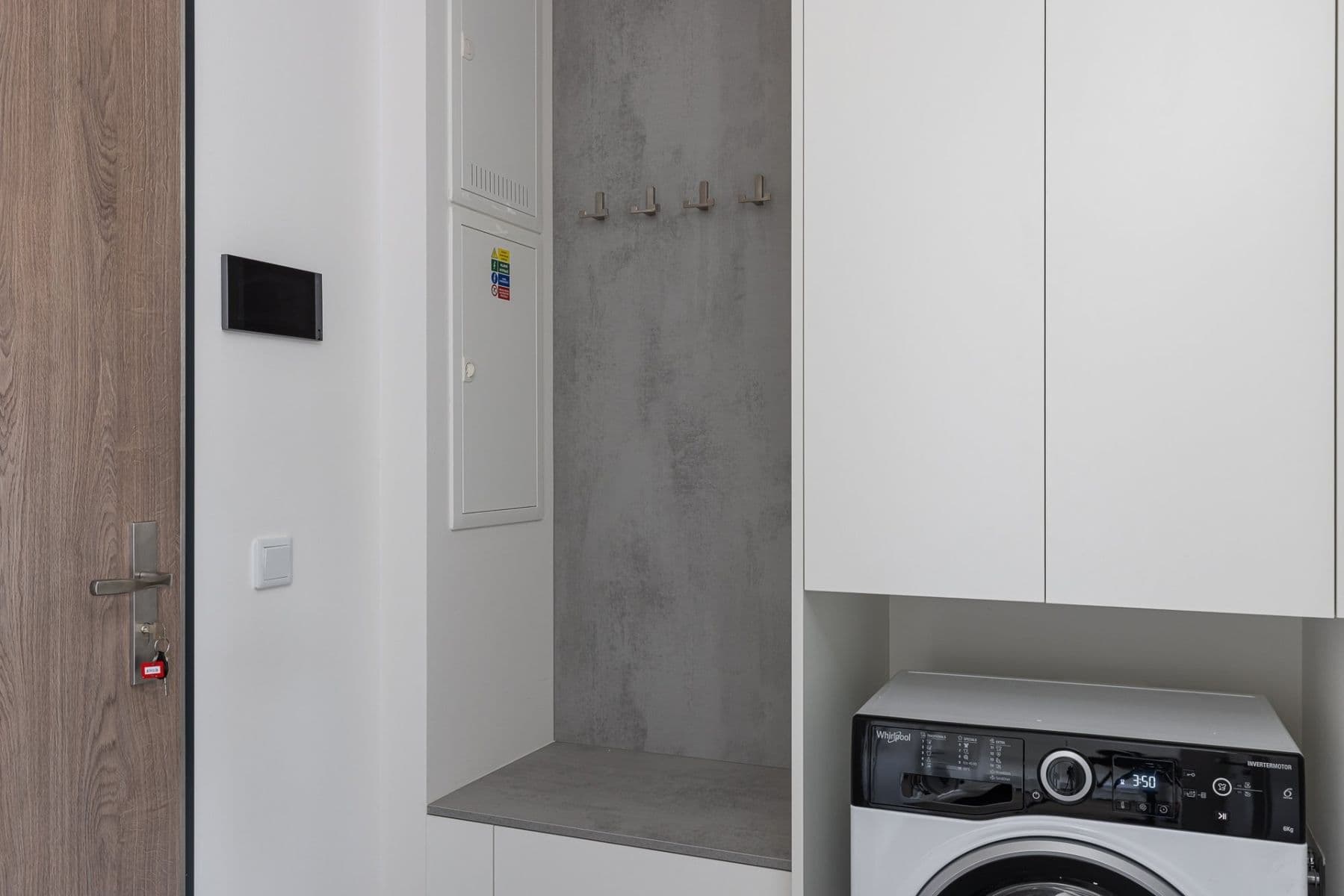 Prenájom bytu 1-izbový 31 m², Hodkovická, Praha, Praha Prenájom bytu 1-izbový 31 m², Hodkovická, Praha, Praha