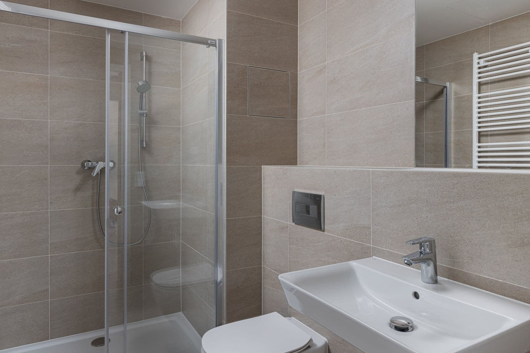 Prenájom bytu 2-izbový 47 m², Hodkovická, Praha, Praha Prenájom bytu 2-izbový 47 m², Hodkovická, Praha, Praha