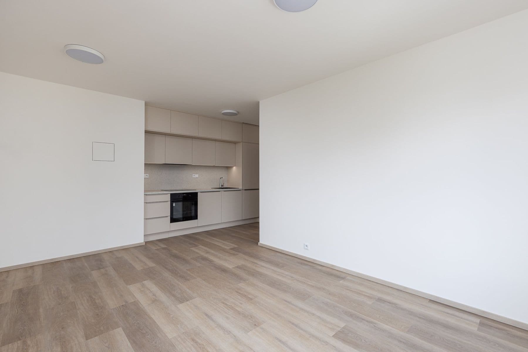 Prenájom bytu 2-izbový 47 m², Hodkovická, Praha, Praha Prenájom bytu 2-izbový 47 m², Hodkovická, Praha, Praha