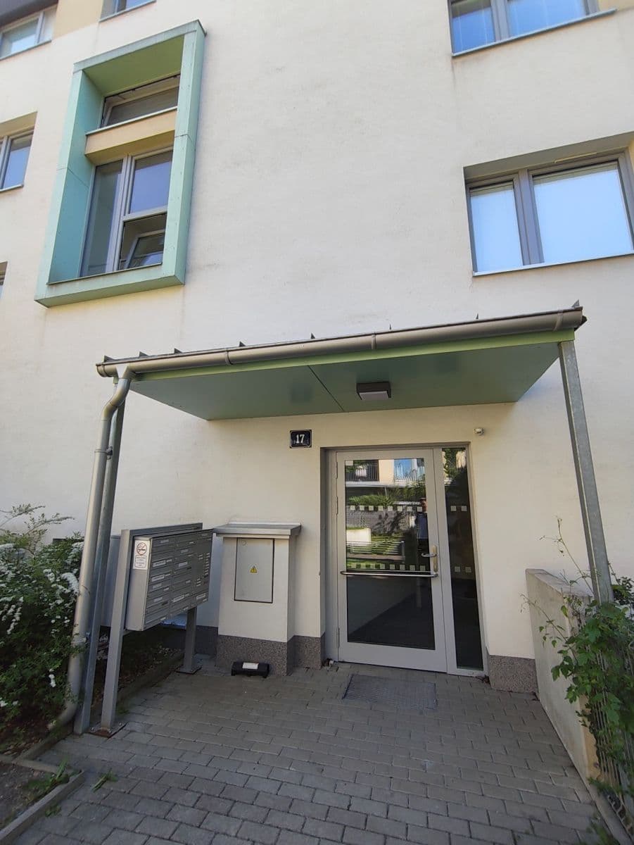 Prenájom bytu 2-izbový 52 m², Olgy Havlové, Praha, Praha Prenájom bytu 2-izbový 52 m², Olgy Havlové, Praha, Praha