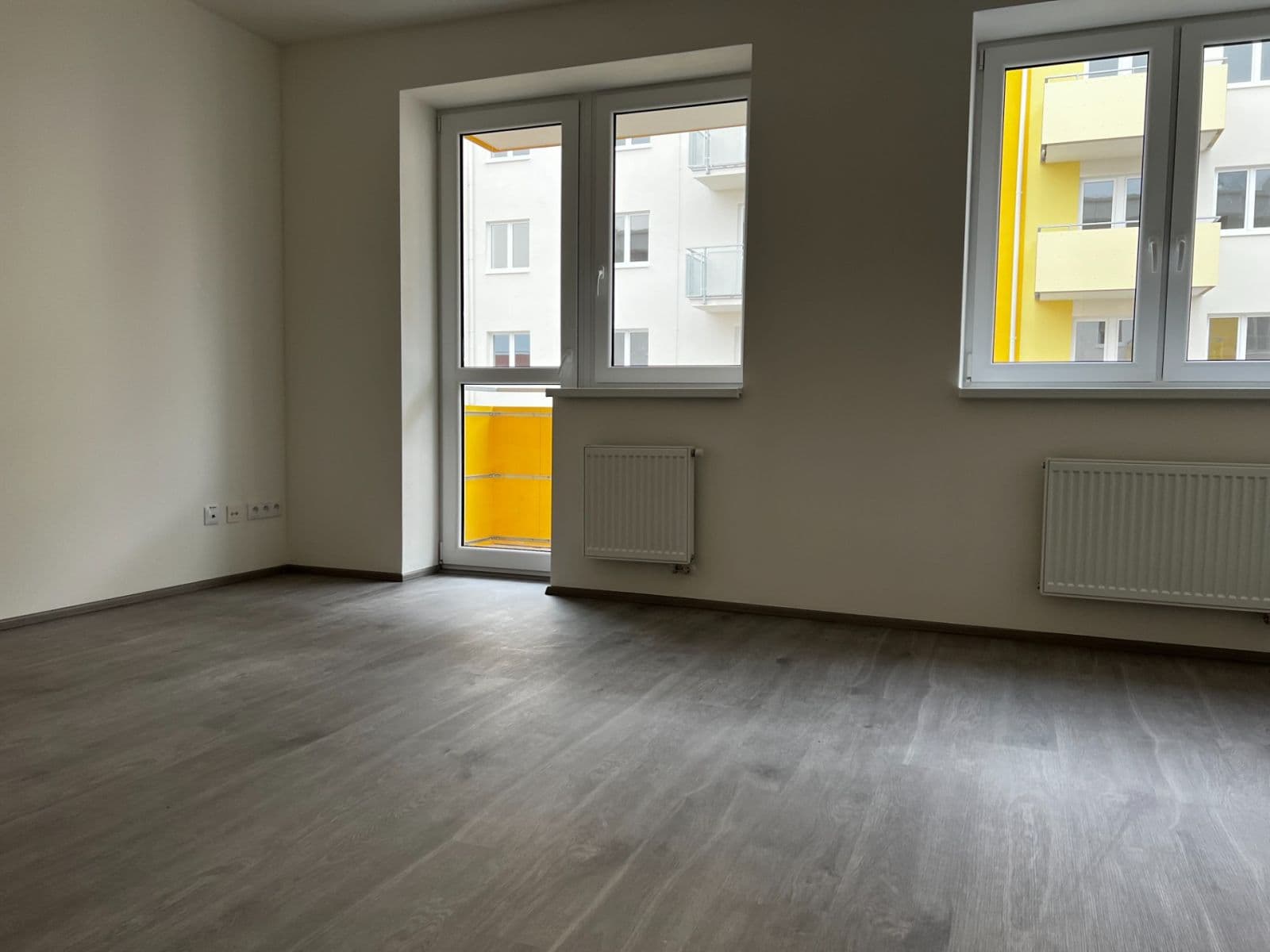 Prenájom bytu 1-izbový 36 m², Hlinecká, Brno, Jihomoravský kraj Prenájom bytu 1-izbový 36 m², Hlinecká, Brno, Jihomoravský kraj