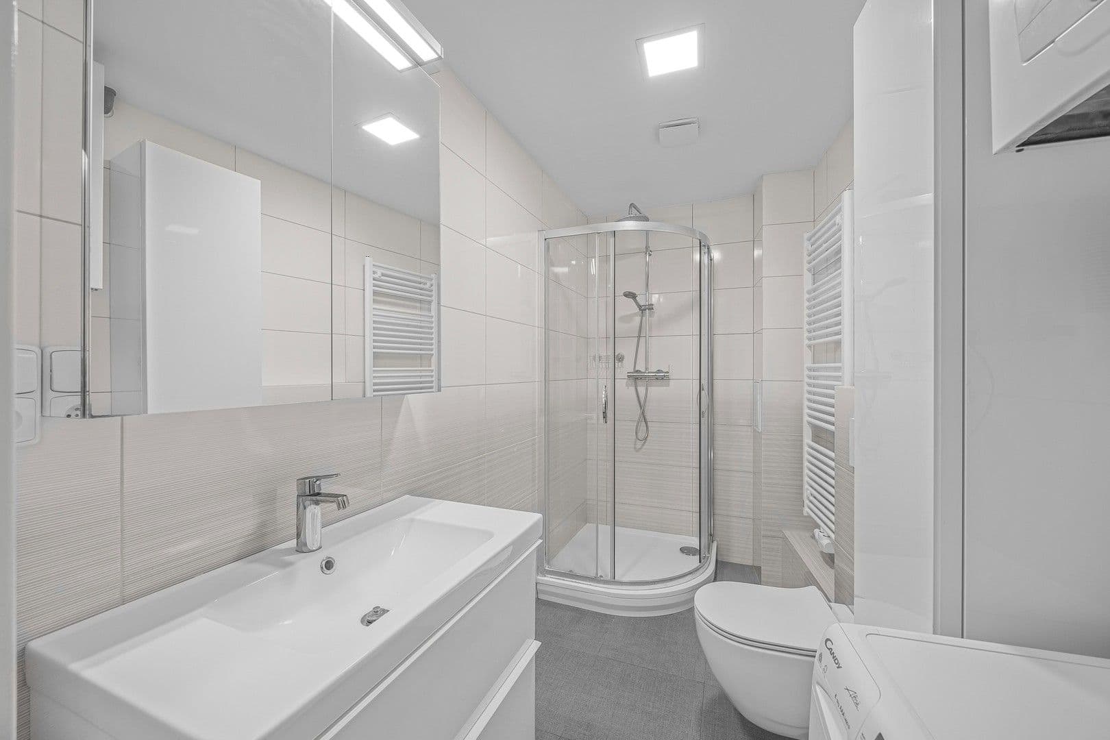 Prenájom bytu 2-izbový 50 m², Přemyslovská, Praha, Praha Prenájom bytu 2-izbový 50 m², Přemyslovská, Praha, Praha