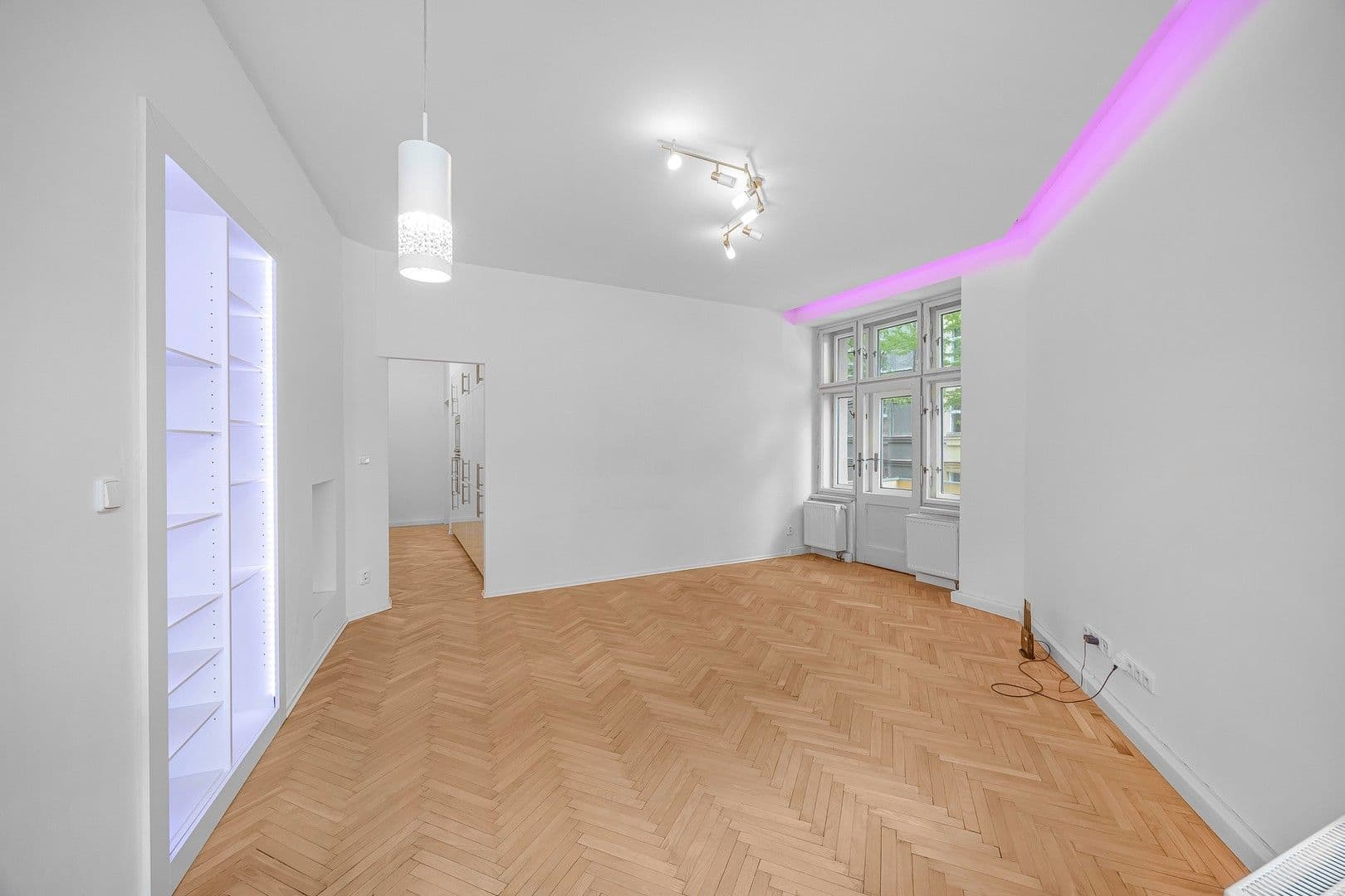 Prenájom bytu 2-izbový 50 m², Přemyslovská, Praha, Praha Prenájom bytu 2-izbový 50 m², Přemyslovská, Praha, Praha