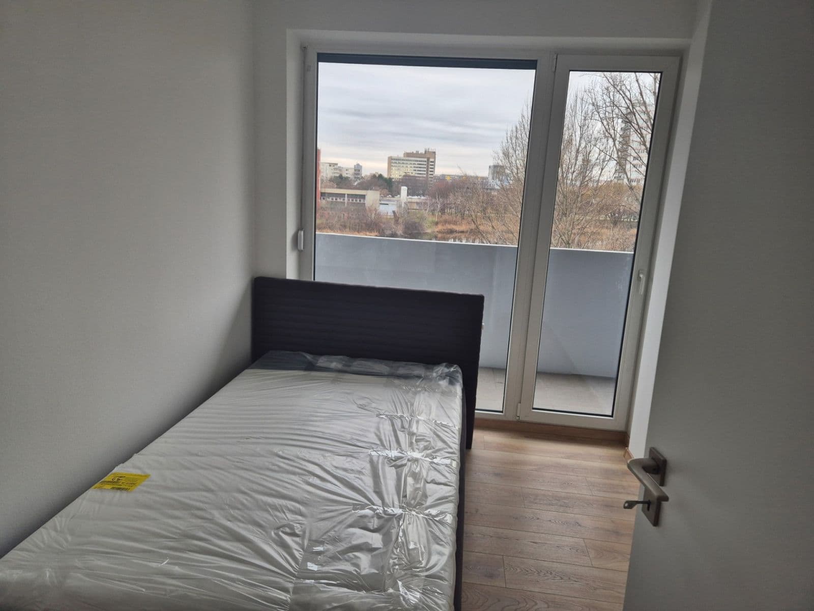 Prenájom bytu 3-izbový 64 m², Sedmokrásková, Marianka, Bratislavský kraj Prenájom bytu 3-izbový 64 m², Sedmokrásková, Marianka, Bratislavský kraj