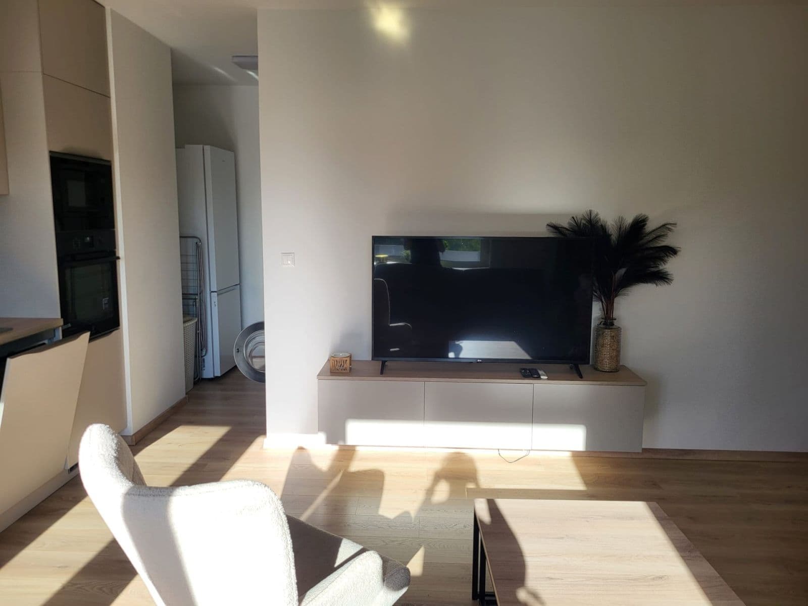 Prenájom bytu 3-izbový 64 m², Sedmokrásková, Marianka, Bratislavský kraj Prenájom bytu 3-izbový 64 m², Sedmokrásková, Marianka, Bratislavský kraj