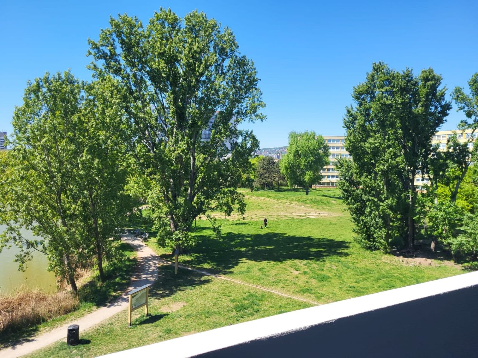 Prenájom bytu 3-izbový 64 m², Sedmokrásková, Marianka, Bratislavský kraj Prenájom bytu 3-izbový 64 m², Sedmokrásková, Marianka, Bratislavský kraj