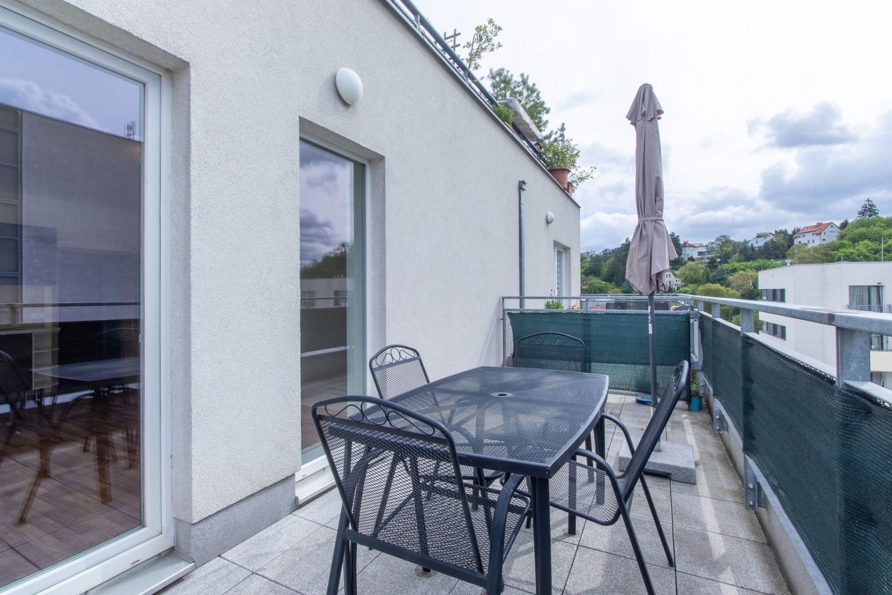 Prenájom bytu 2-izbový 50 m², Pískařská, Praha, Praha Prenájom bytu 2-izbový 50 m², Pískařská, Praha, Praha
