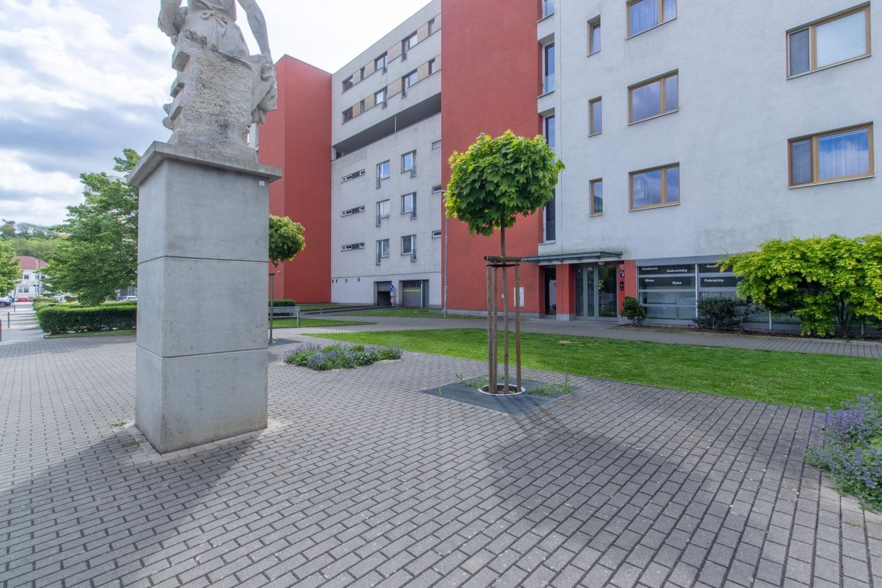 Prenájom bytu 2-izbový 50 m², Pískařská, Praha, Praha Prenájom bytu 2-izbový 50 m², Pískařská, Praha, Praha
