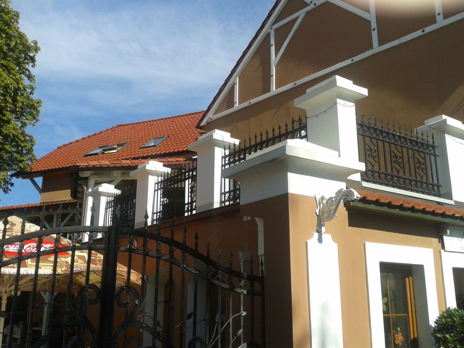 Prenájom bytu 3-izbový 173 m², Bohdanečská, Praha, Praha Prenájom bytu 3-izbový 173 m², Bohdanečská, Praha, Praha