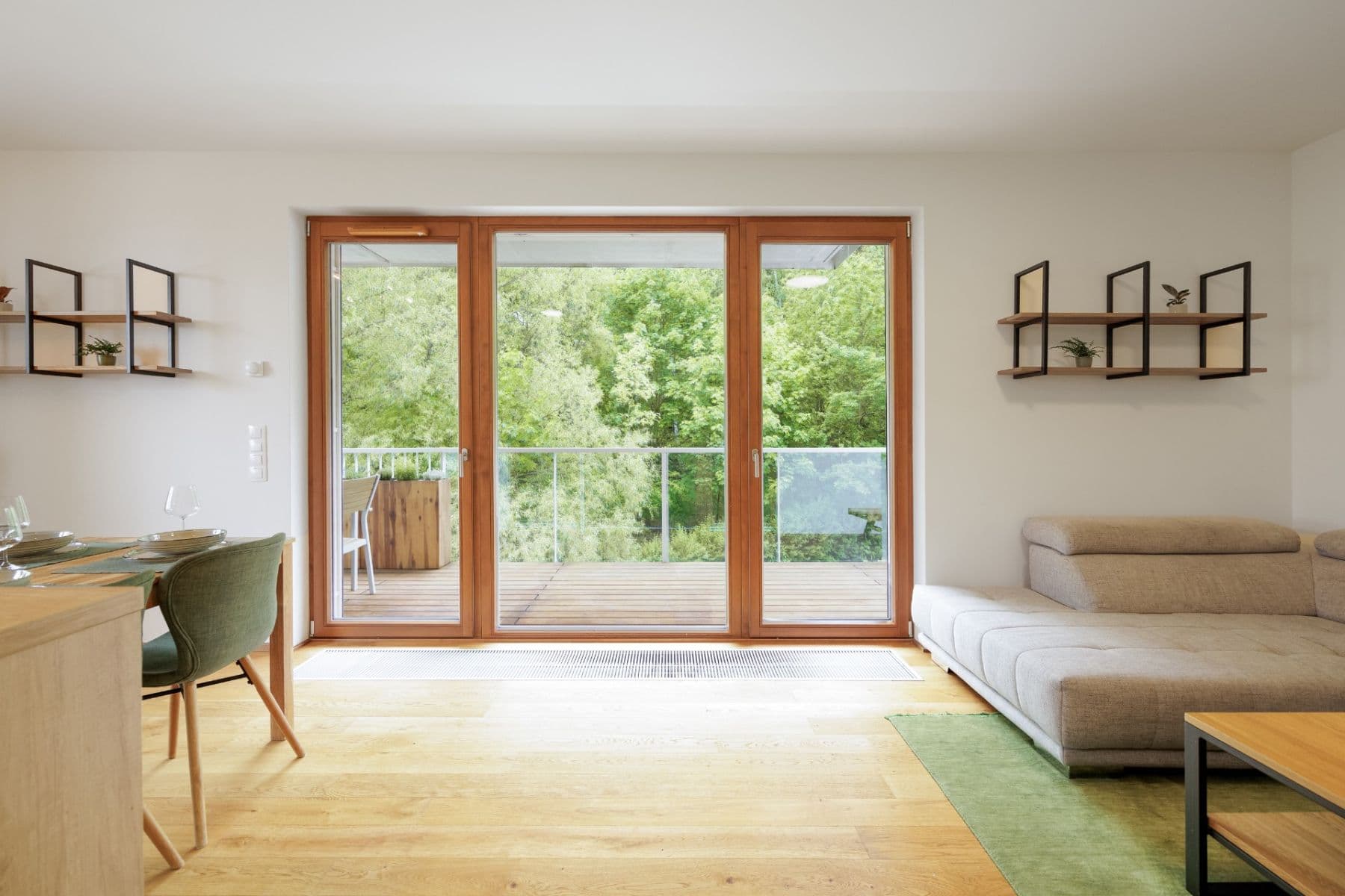 Prenájom bytu 3-izbový 83 m², Naskové, Praha, Praha Prenájom bytu 3-izbový 83 m², Naskové, Praha, Praha