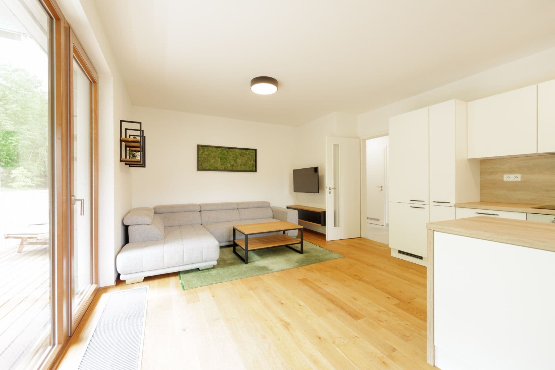 Prenájom bytu 3-izbový 83 m², Naskové, Praha, Praha Prenájom bytu 3-izbový 83 m², Naskové, Praha, Praha