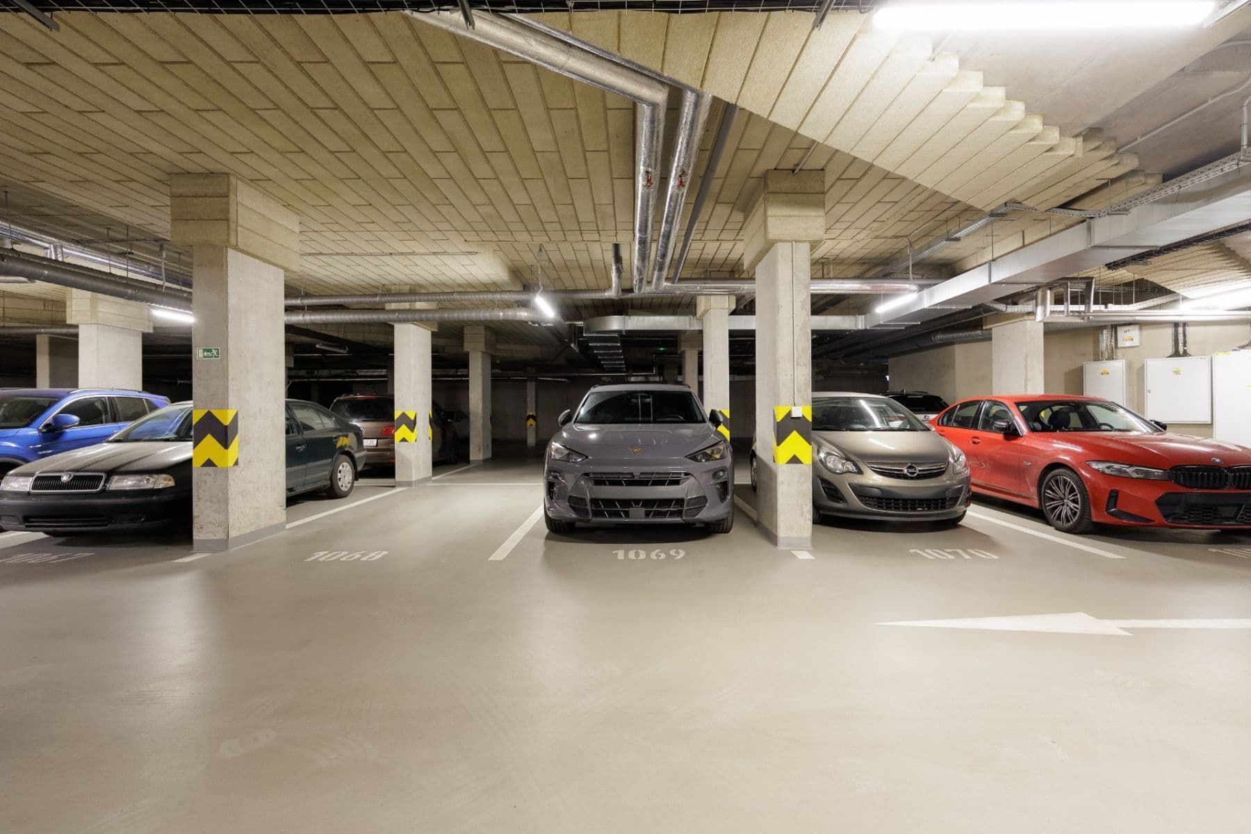 Prenájom bytu 3-izbový 83 m², Naskové, Praha, Praha Prenájom bytu 3-izbový 83 m², Naskové, Praha, Praha