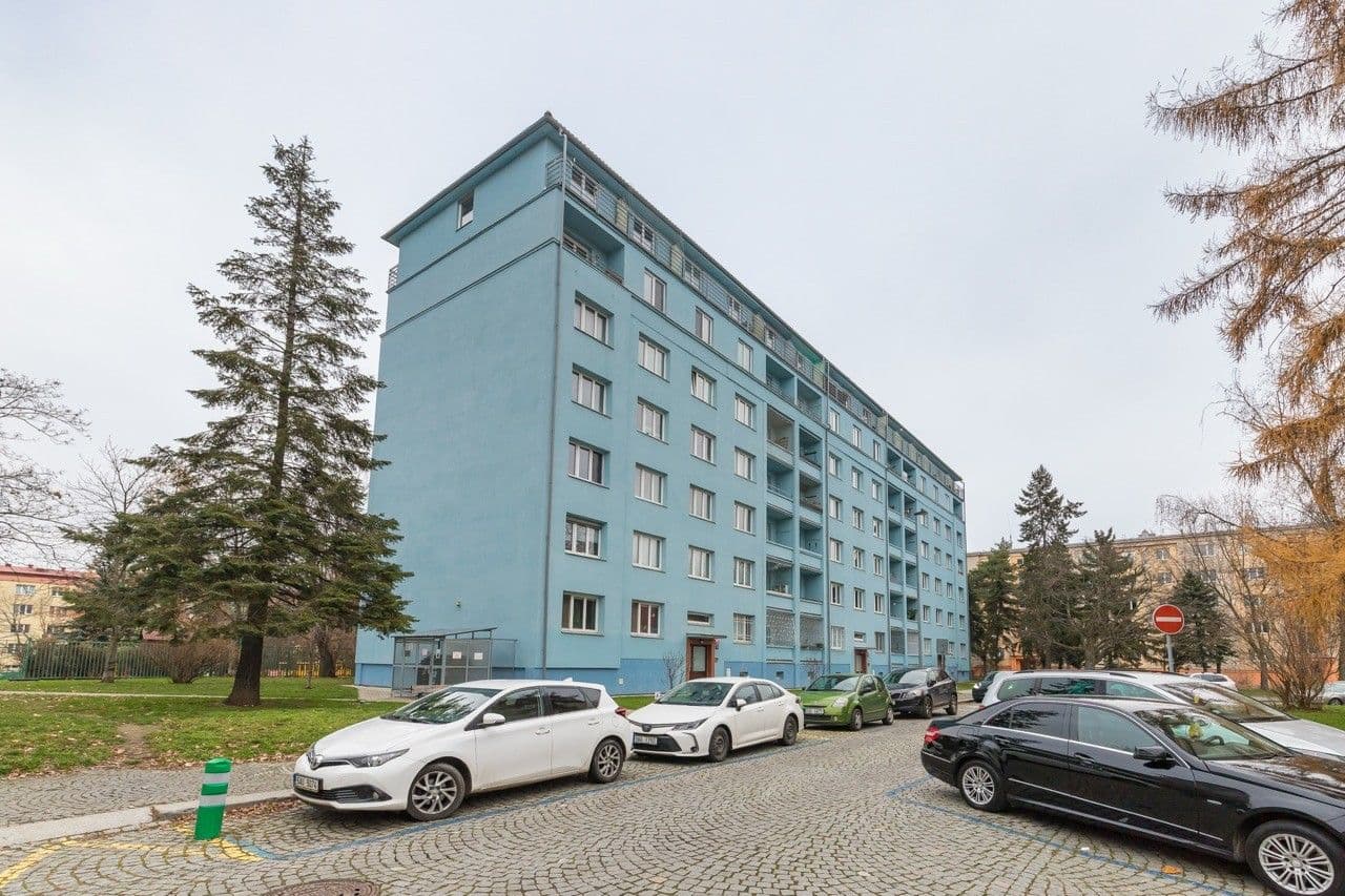 Prenájom bytu 2-izbový 51 m², Sečská, Praha, Praha Prenájom bytu 2-izbový 51 m², Sečská, Praha, Praha