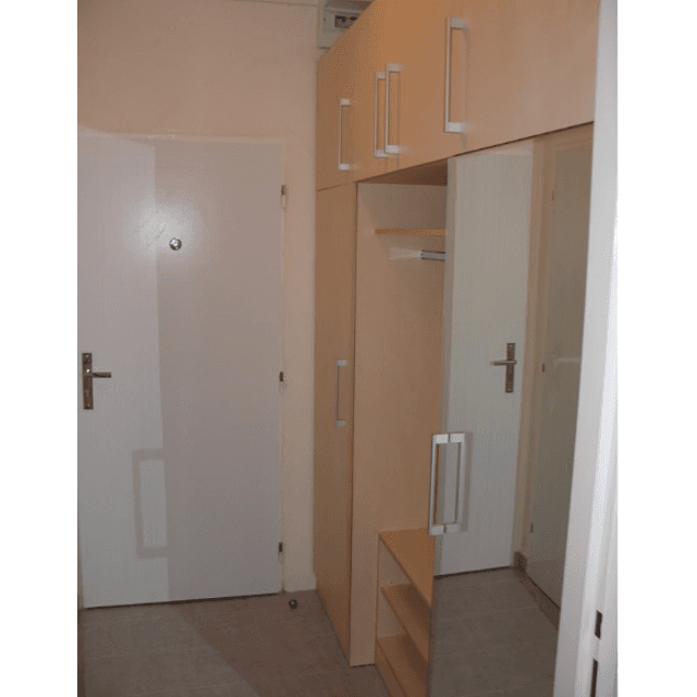 Prenájom bytu 1-izbový 31 m², Topolová, Praha, Praha Prenájom bytu 1-izbový 31 m², Topolová, Praha, Praha