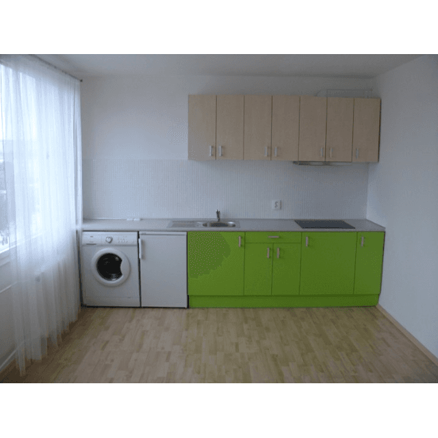 Prenájom bytu 1-izbový 31 m², Topolová, Praha, Praha Prenájom bytu 1-izbový 31 m², Topolová, Praha, Praha