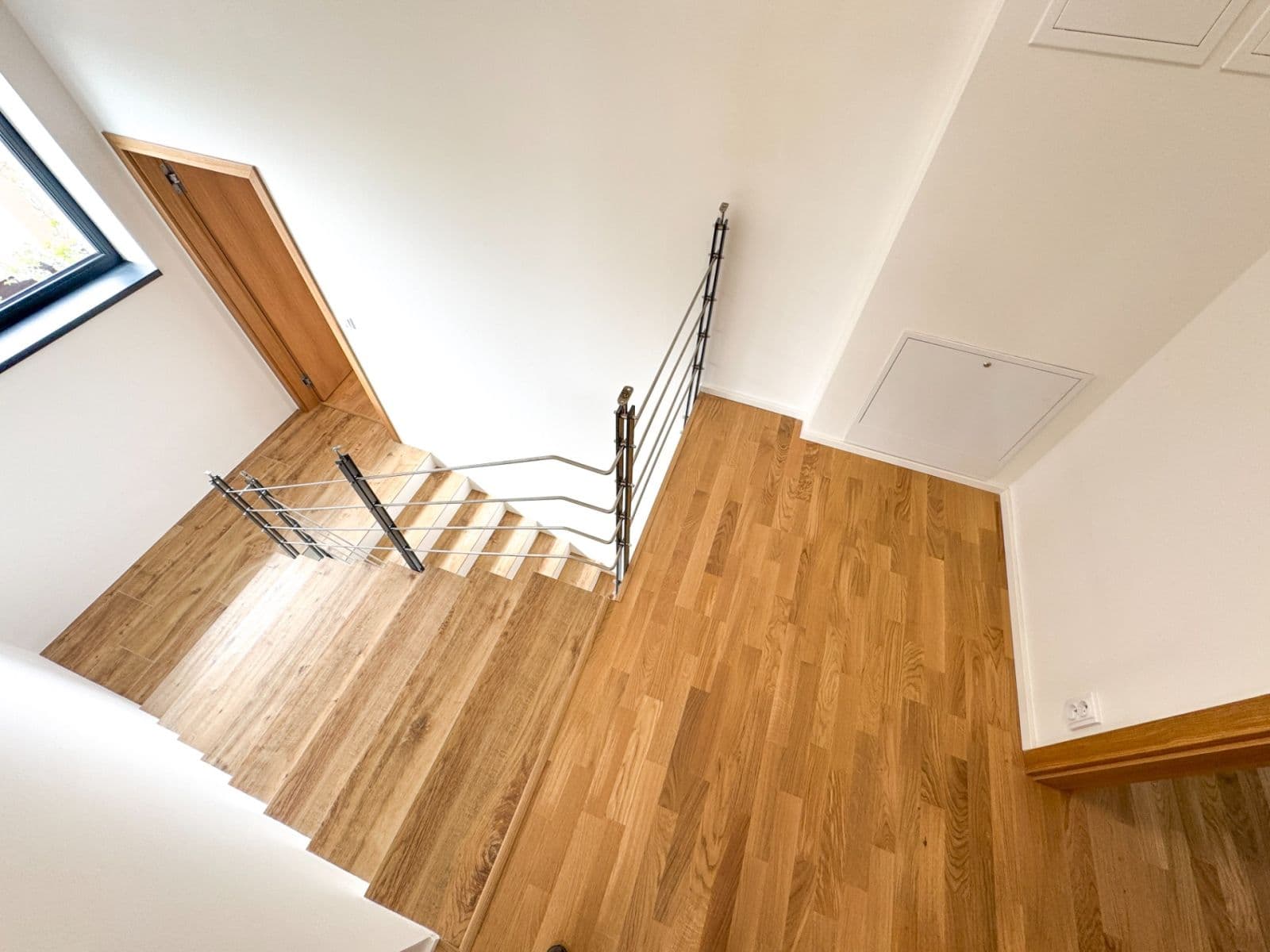 Predaj domu 257 m², pozemok 292 m², Lipovická, Praha, Praha Predaj domu 257 m², pozemok 292 m², Lipovická, Praha, Praha