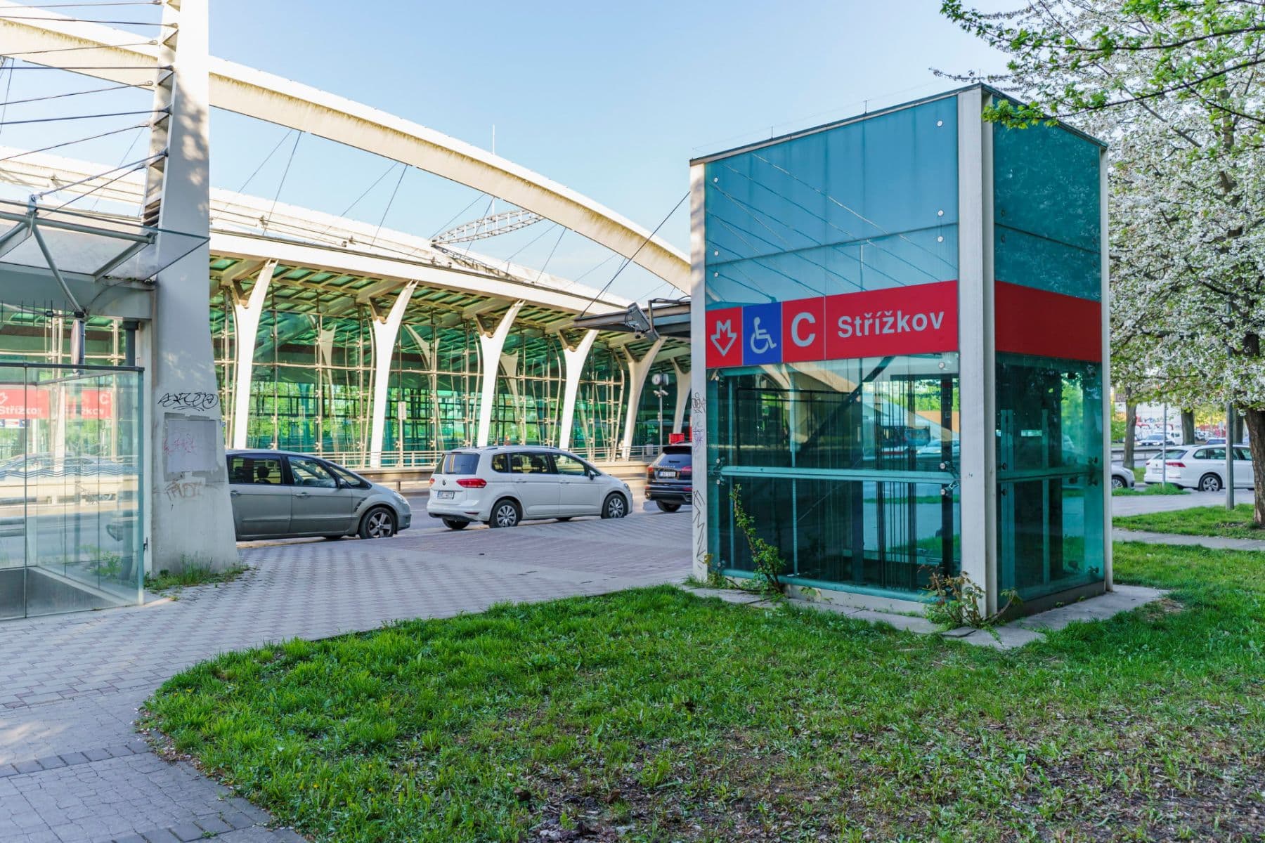 Prenájom bytu 3-izbový 70 m², Vysočanská, Praha, Praha Prenájom bytu 3-izbový 70 m², Vysočanská, Praha, Praha