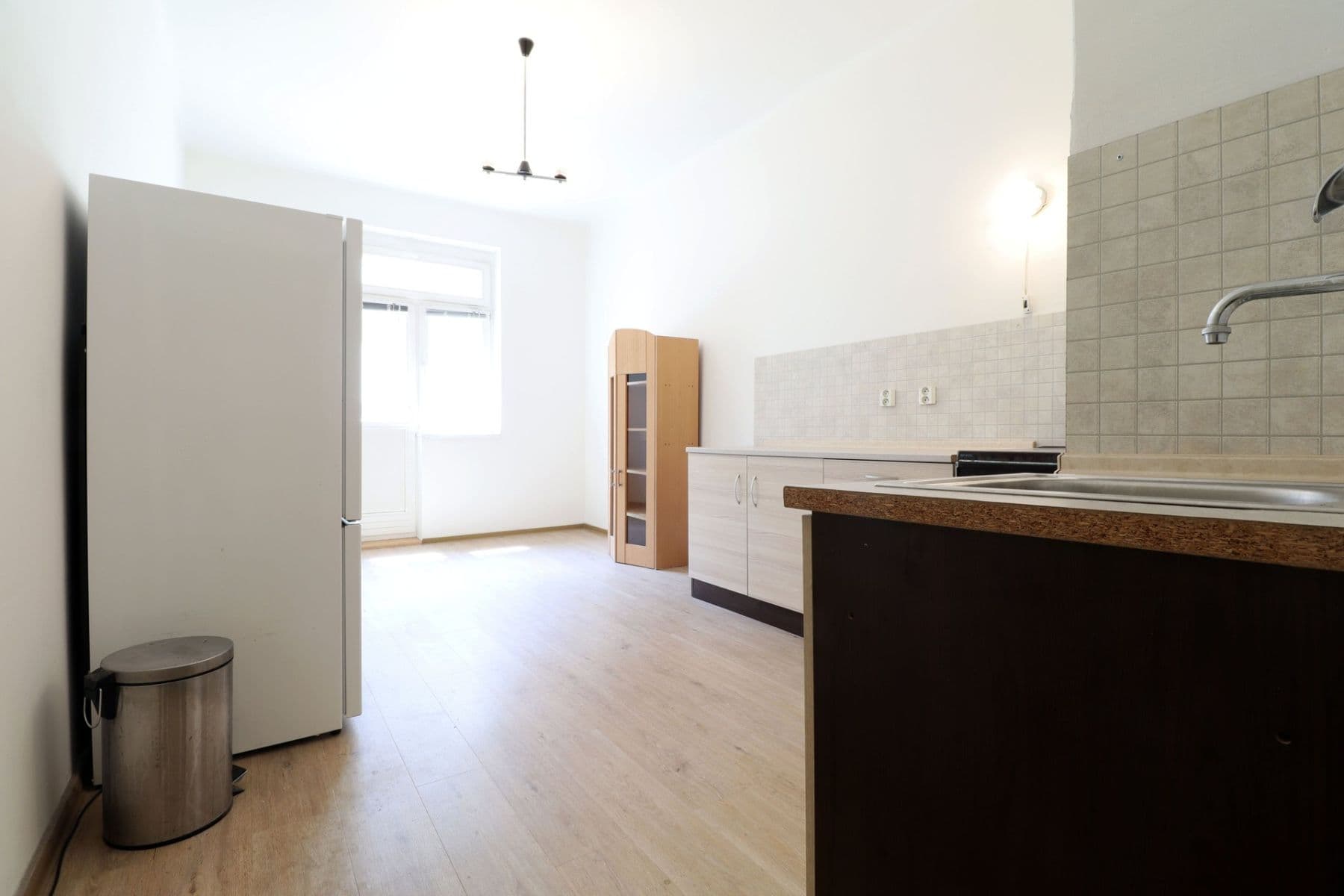 Prenájom bytu 1-izbový 44 m², Husinecká, Praha, Praha Prenájom bytu 1-izbový 44 m², Husinecká, Praha, Praha