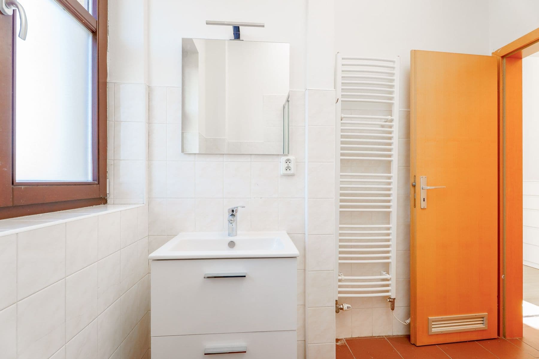 Prenájom bytu 1-izbový 30 m², Kolčavka, Praha, Praha Prenájom bytu 1-izbový 30 m², Kolčavka, Praha, Praha