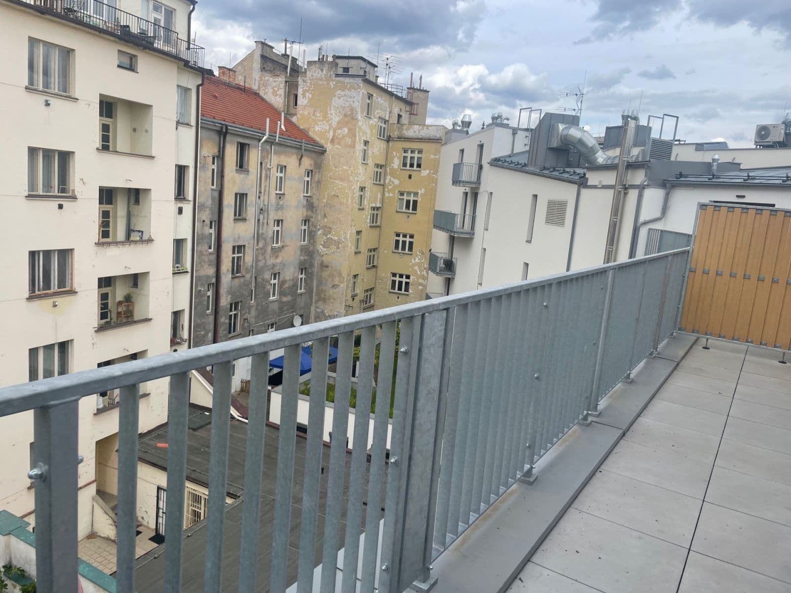 Prenájom bytu 2-izbový 34 m², Krymská, Praha, Praha Prenájom bytu 2-izbový 34 m², Krymská, Praha, Praha