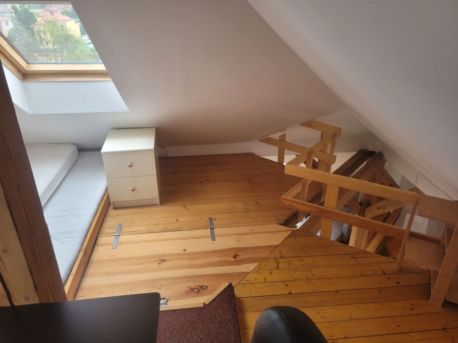 Prenájom bytu 2-izbový 65 m², Albertova, Hradec Králové, Královéhradecký kraj Prenájom bytu 2-izbový 65 m², Albertova, Hradec Králové, Královéhradecký kraj