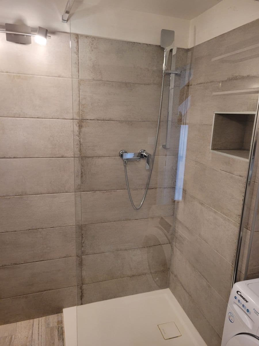 Prenájom bytu 2-izbový 65 m², Albertova, Hradec Králové, Královéhradecký kraj Prenájom bytu 2-izbový 65 m², Albertova, Hradec Králové, Královéhradecký kraj