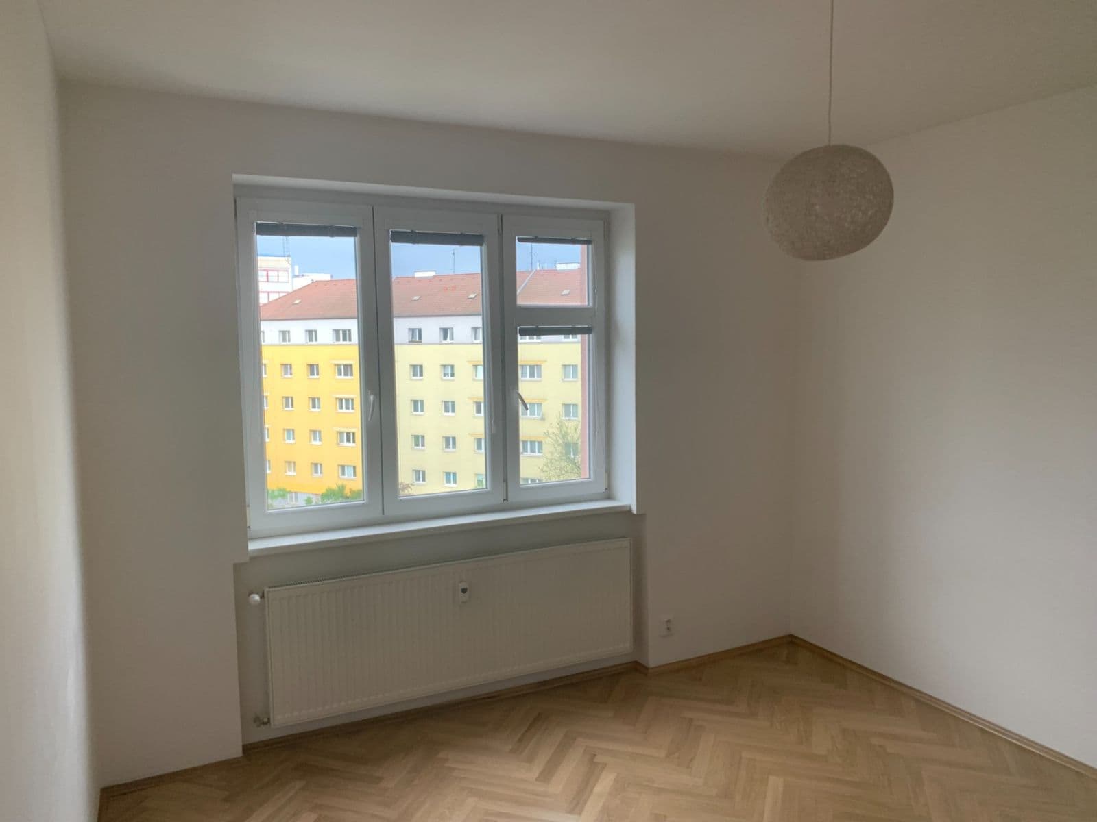 Predaj bytu 3-izbový 80 m², Čeljabinská, Praha, Praha Predaj bytu 3-izbový 80 m², Čeljabinská, Praha, Praha