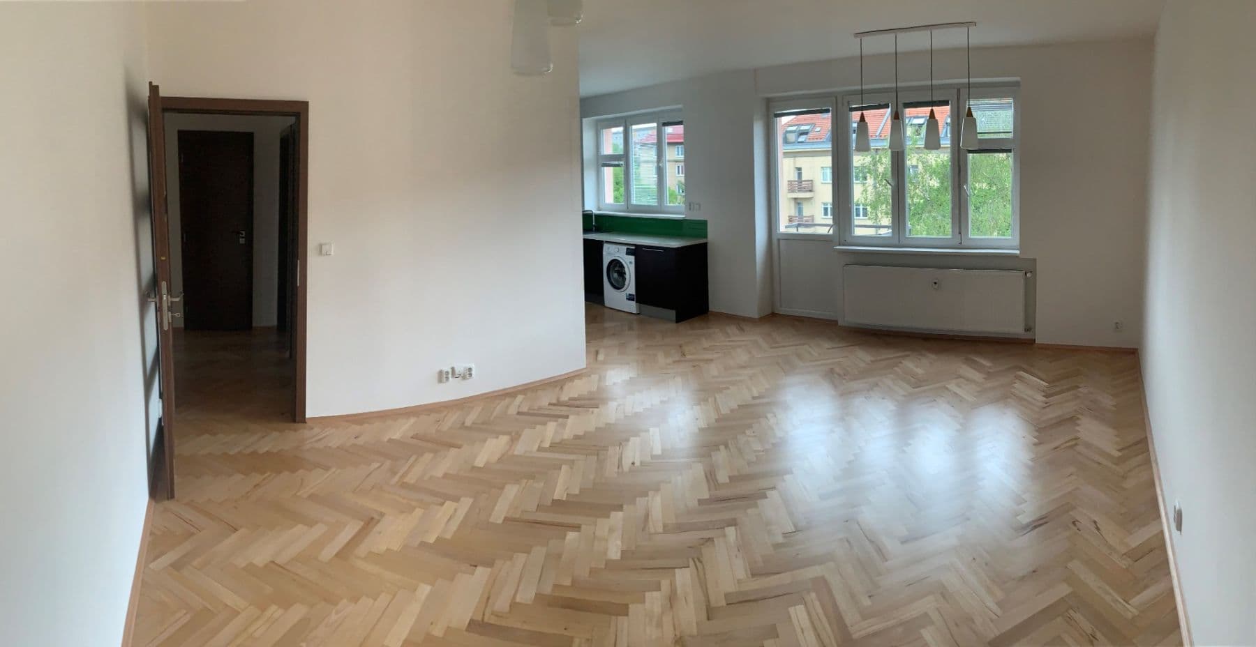 Predaj bytu 3-izbový 80 m², Čeljabinská, Praha, Praha Predaj bytu 3-izbový 80 m², Čeljabinská, Praha, Praha