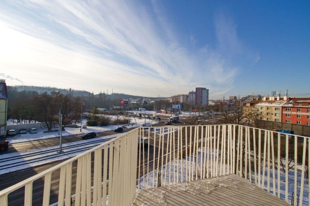 Prenájom bytu 1-izbový 30 m², Kbelská, Praha, Praha Prenájom bytu 1-izbový 30 m², Kbelská, Praha, Praha