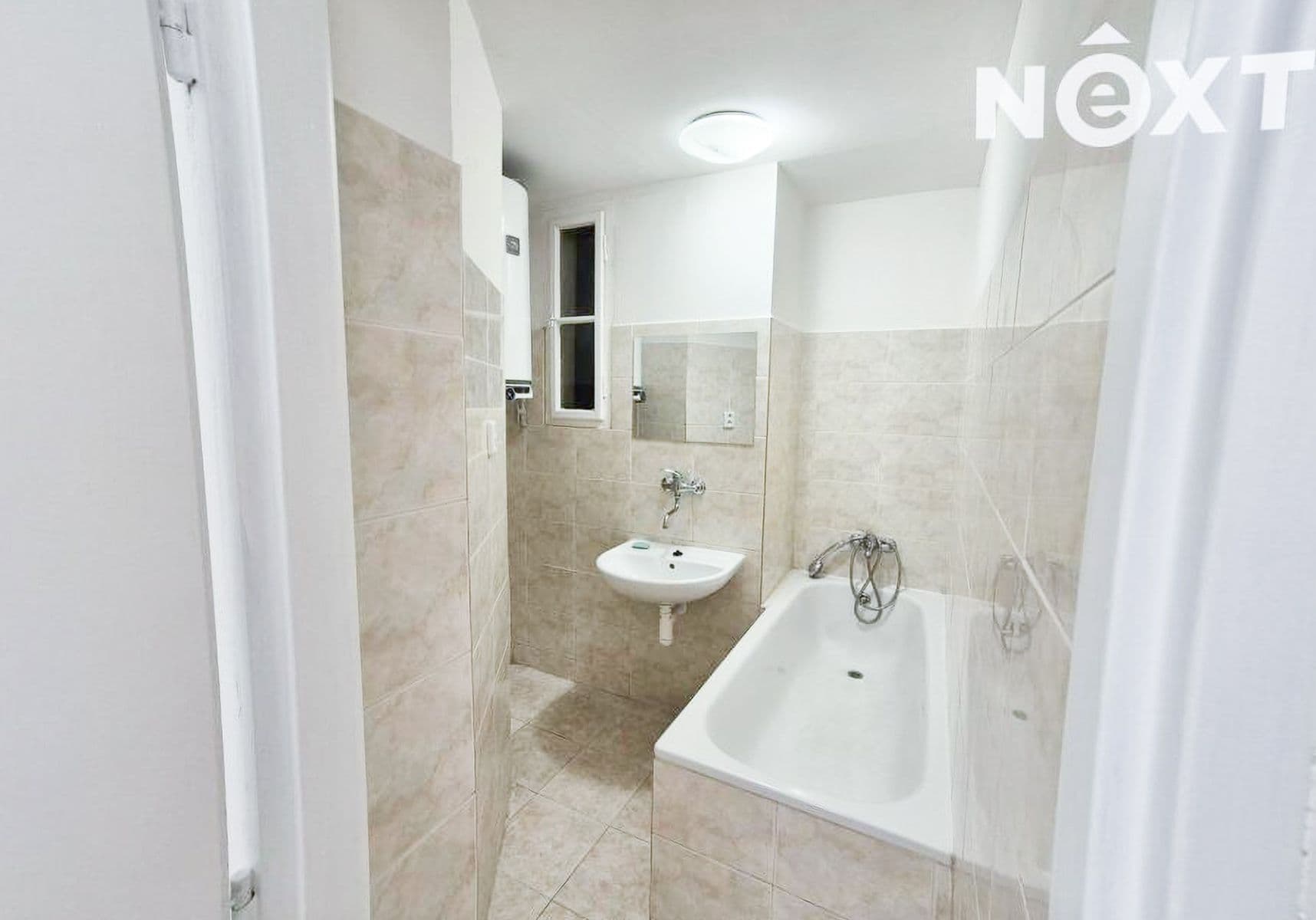 Prenájom bytu 2-izbový 64 m², Žerotínova, Praha, Praha Prenájom bytu 2-izbový 64 m², Žerotínova, Praha, Praha