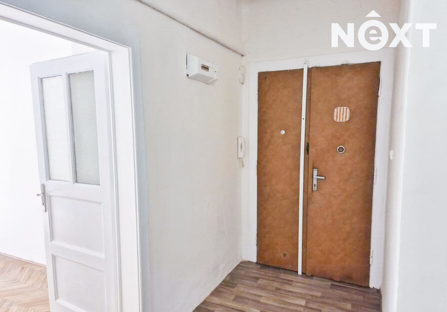Prenájom bytu 2-izbový 64 m², Žerotínova, Praha, Praha Prenájom bytu 2-izbový 64 m², Žerotínova, Praha, Praha