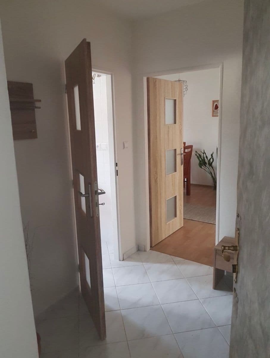 Prenájom bytu 2-izbový 45 m², U Waltrovky, Praha, Praha Prenájom bytu 2-izbový 45 m², U Waltrovky, Praha, Praha