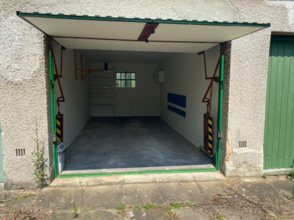 Prenájom garáže 18 m², Psárská, Praha, Praha Prenájom garáže 18 m², Psárská, Praha, Praha