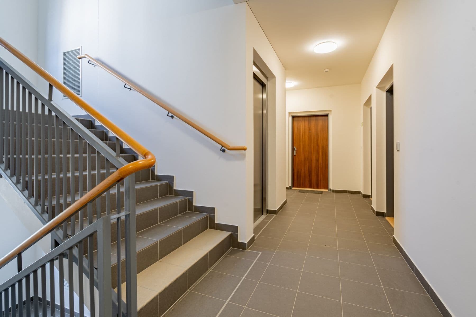 Predaj bytu 1-izbový 31 m², Arnošta Staňka, Praha, Praha Predaj bytu 1-izbový 31 m², Arnošta Staňka, Praha, Praha