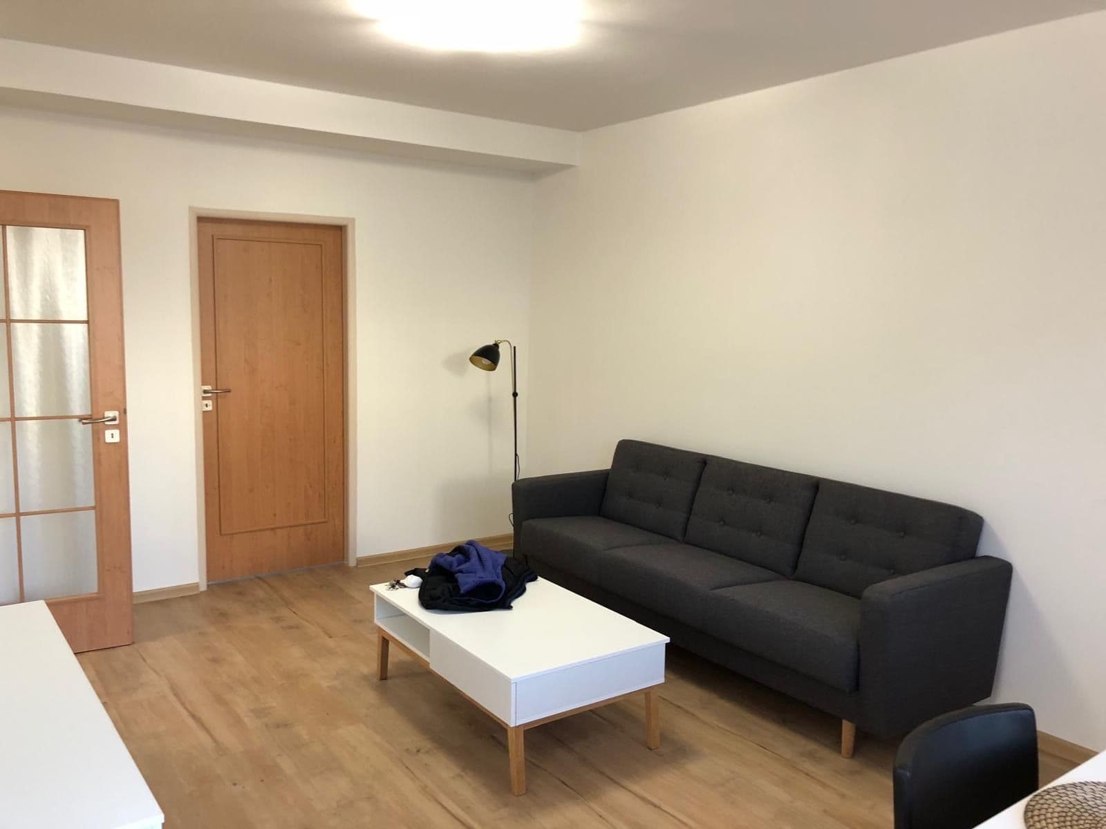 Prenájom bytu 2-izbový 56 m², Vítězslava Nezvala, Trutnov, Královéhradecký kraj Prenájom bytu 2-izbový 56 m², Vítězslava Nezvala, Trutnov, Královéhradecký kraj